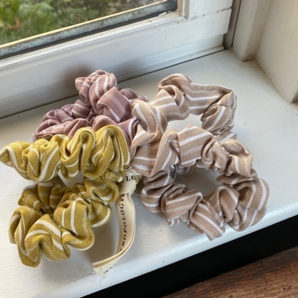 Anthropologie Striped Scrunchie Bundle - Picture 2 of 4